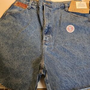 Women's Auburn Blue Jean Shorts Size 15/16